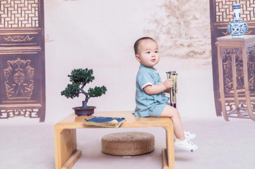 宜阳孕妇肚子上的黑线